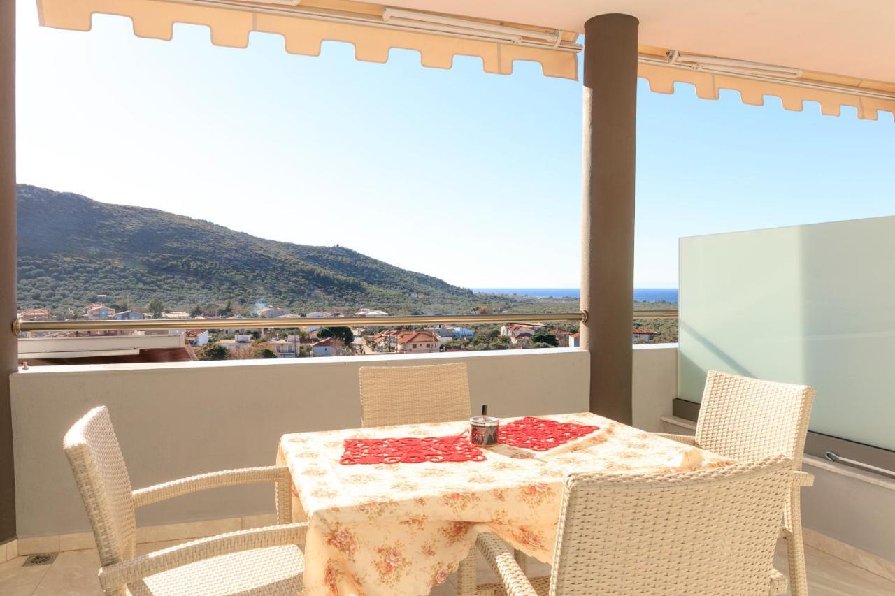 Apartment Loridis View